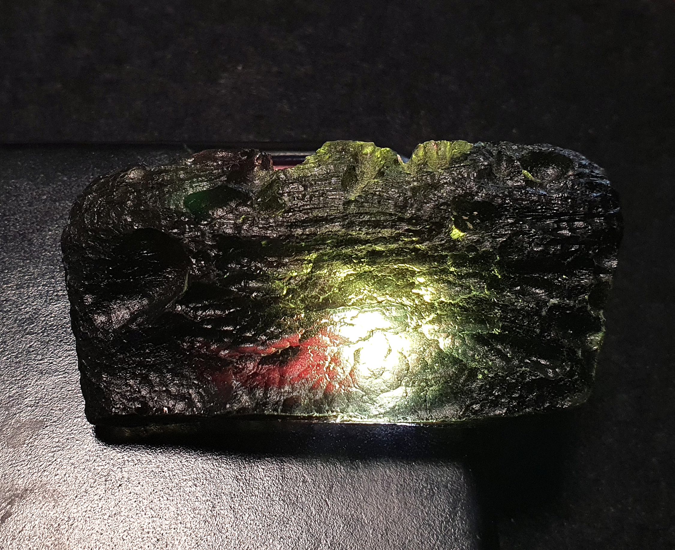 Moldavite 43g Dragon Skin